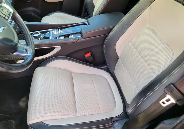 Jaguar F-Pace cena 116990 przebieg: 84000, rok produkcji 2018 z Dynów małe 781